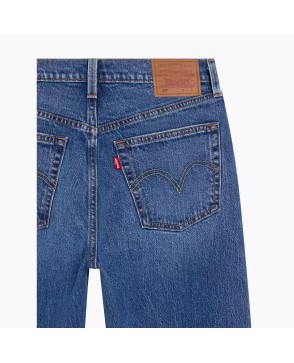 501® Levi's® Crop Jeans...